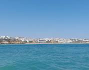 Vista della città, dal oceano